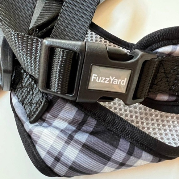 New! Fuzzyard Black & White Plaid Dog Harness - L - Picture 4 of 4